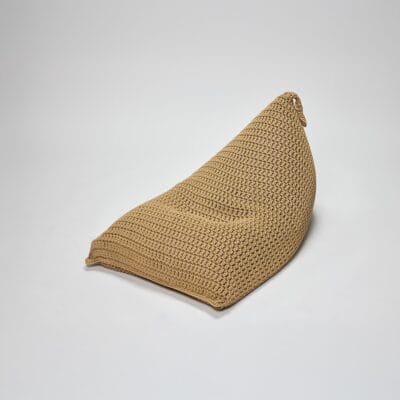 ΠΟΥΦ SAK BALI SEMI